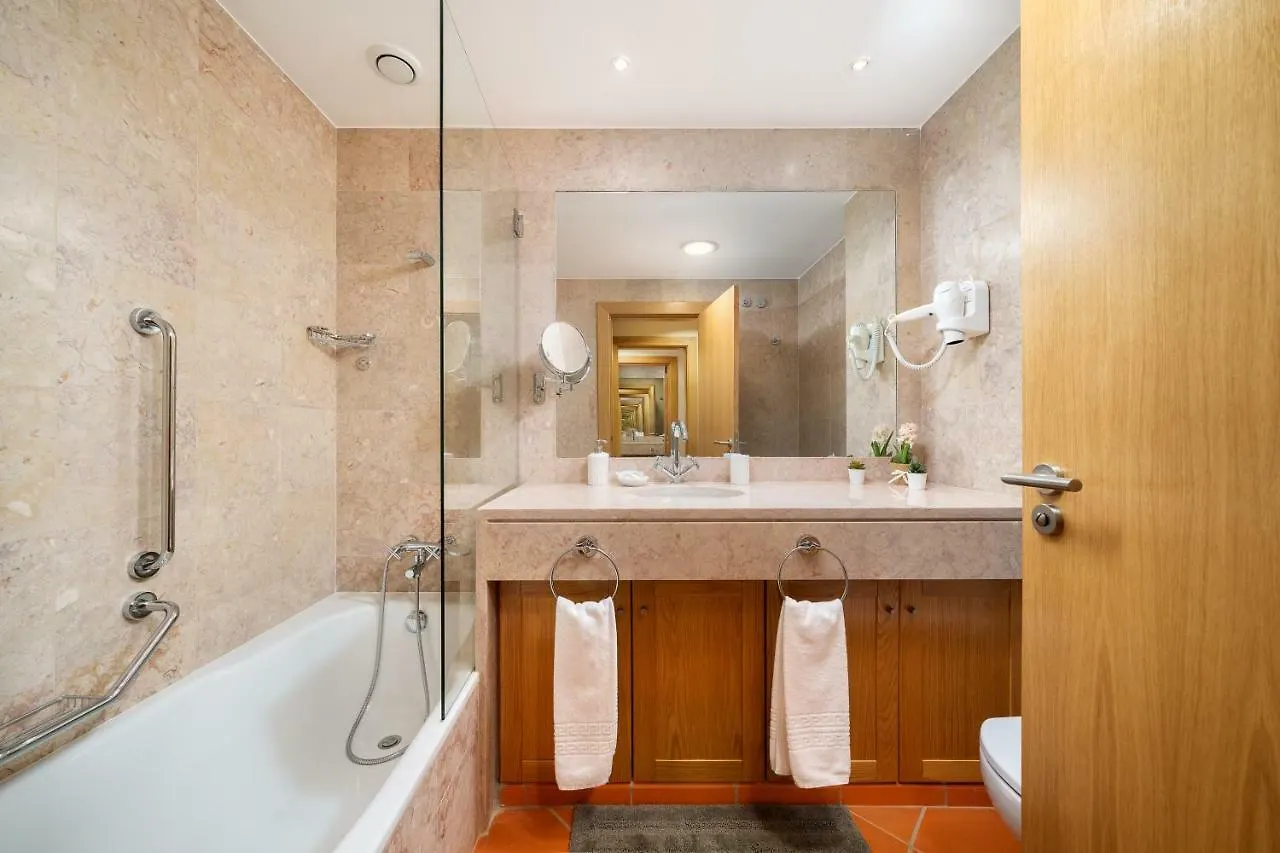 Al - Apartamento Vila Sol F5 Apartment Quarteira Portugal
