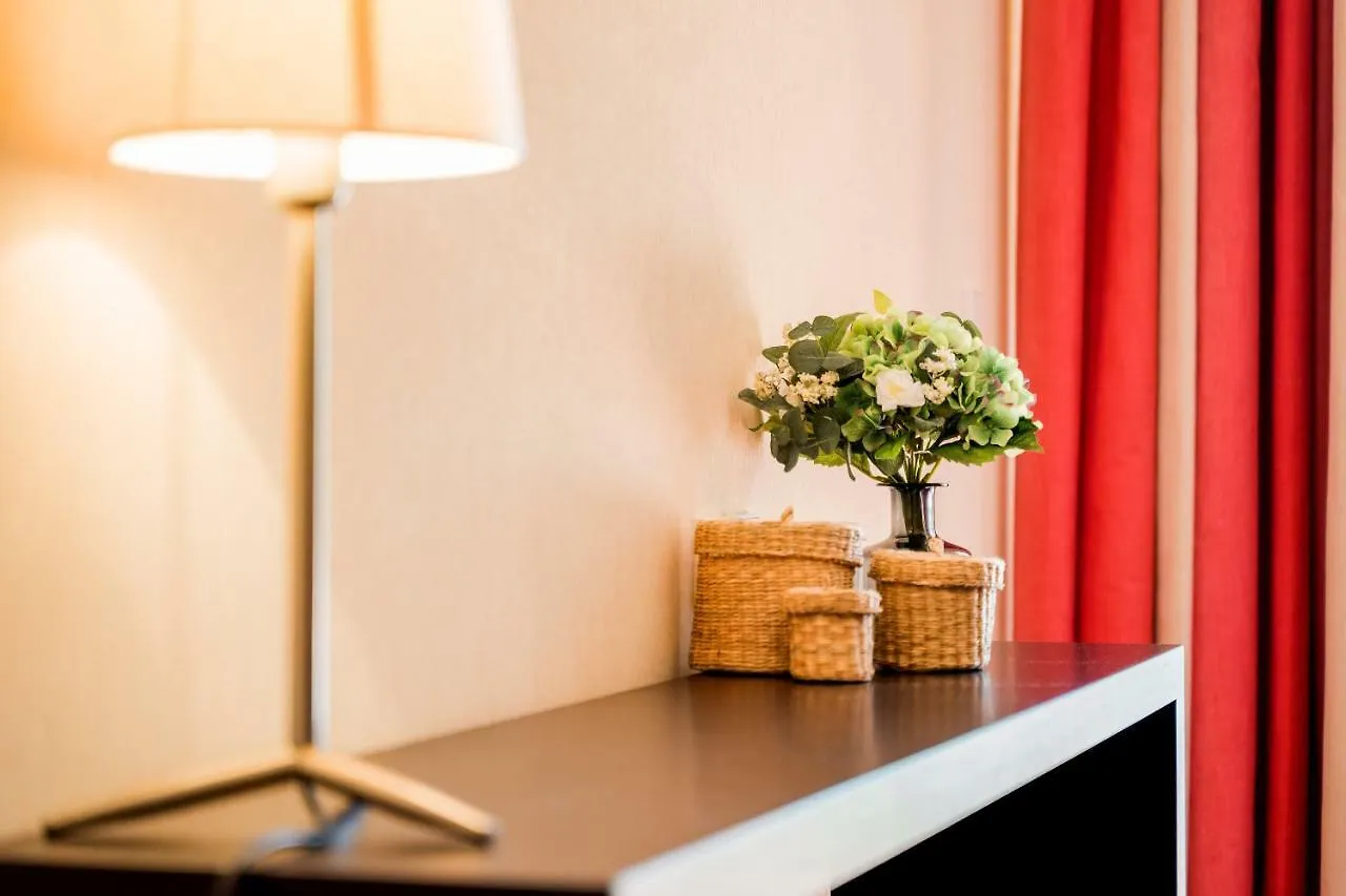 Al - Apartamento Vila Sol F5 Apartment Quarteira Portugal
